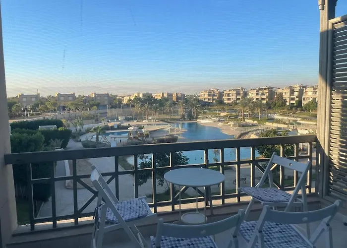 Cozy 1br Einbay With Stunning Pool Views * عين السخنة