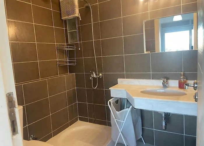 شقة Cozy 1br Einbay With Stunning Pool Views *